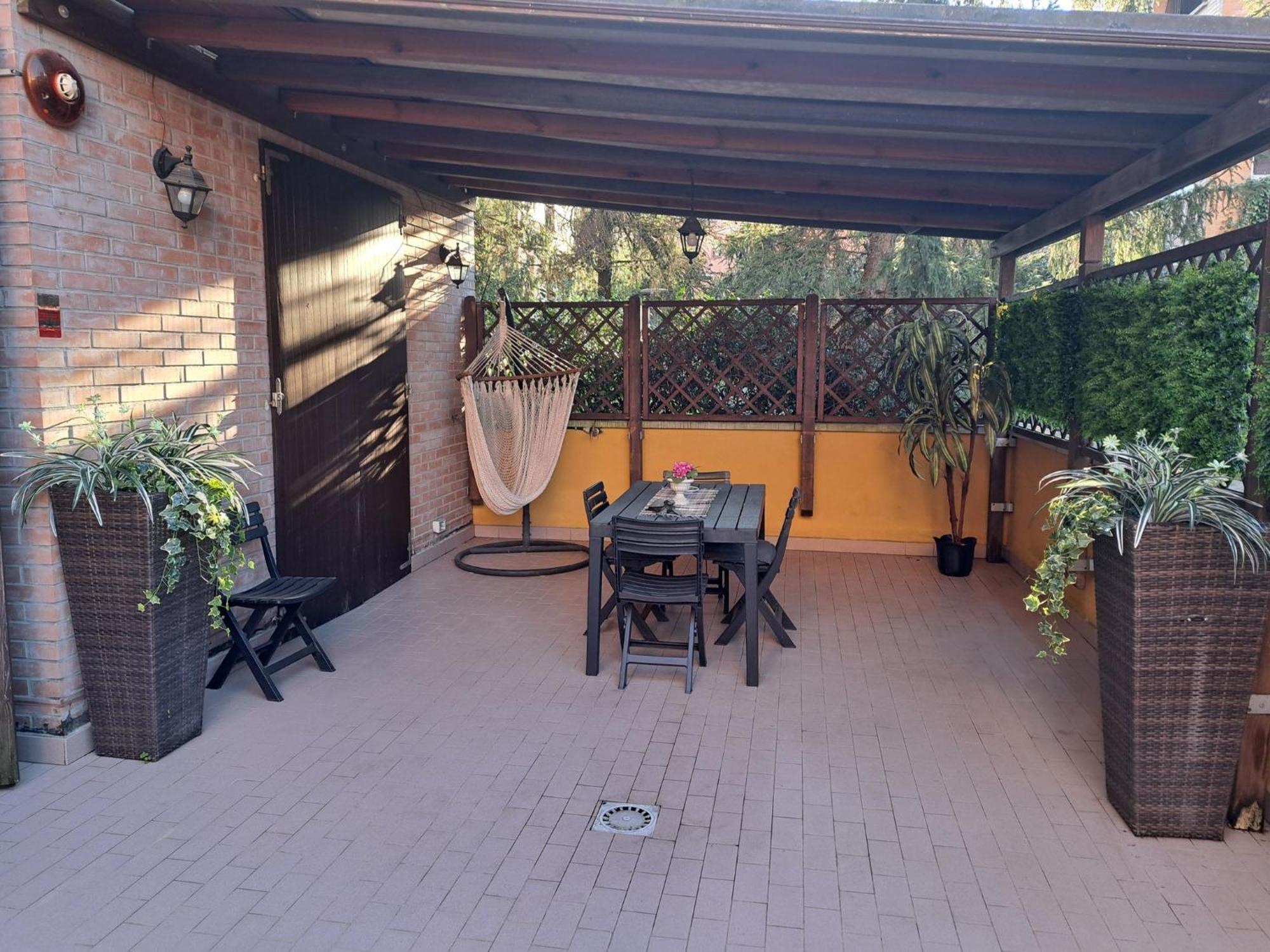 מונטרנציו Casa Vacanze Viaggi Dipinti מראה חיצוני תמונה