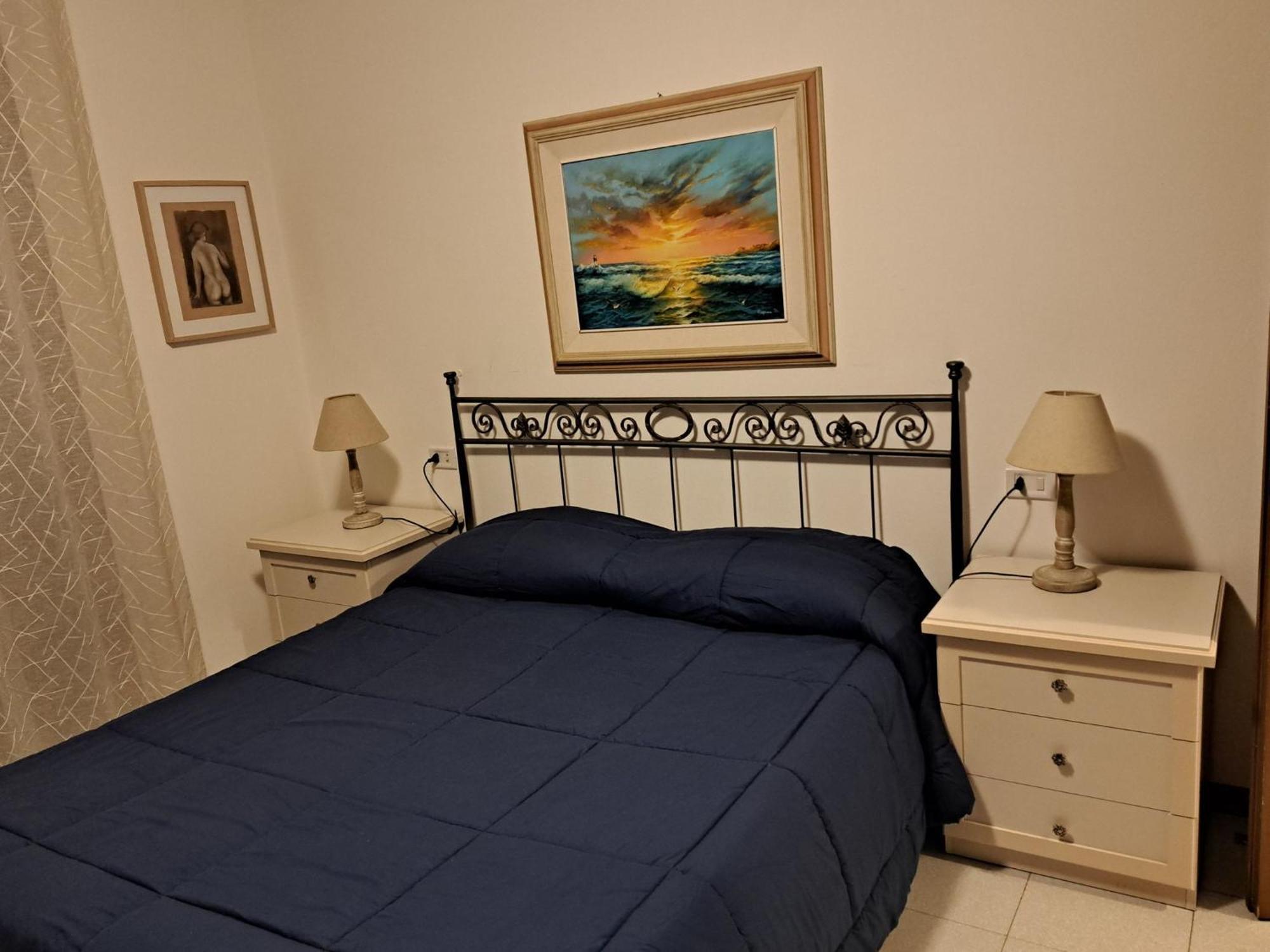 מונטרנציו Casa Vacanze Viaggi Dipinti מראה חיצוני תמונה